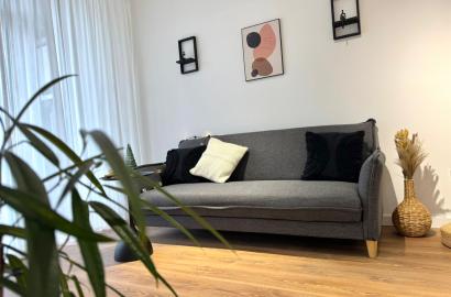 იყიდება ახალი გარემონტებული 2 ოთახიანი ბინა